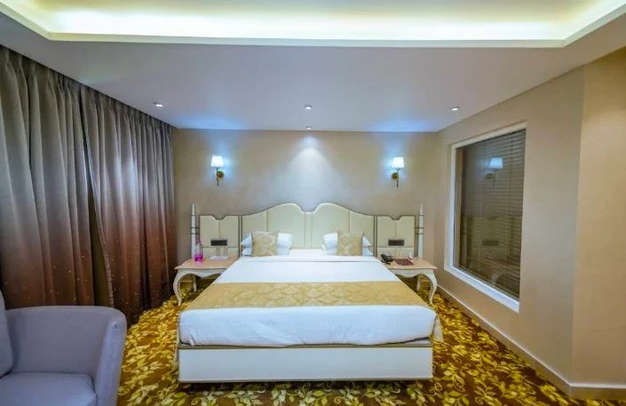 MINI SUITE ROOM